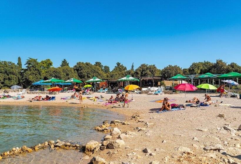 پانسیون Room In Guest Room   Cozy Room Near Beach D