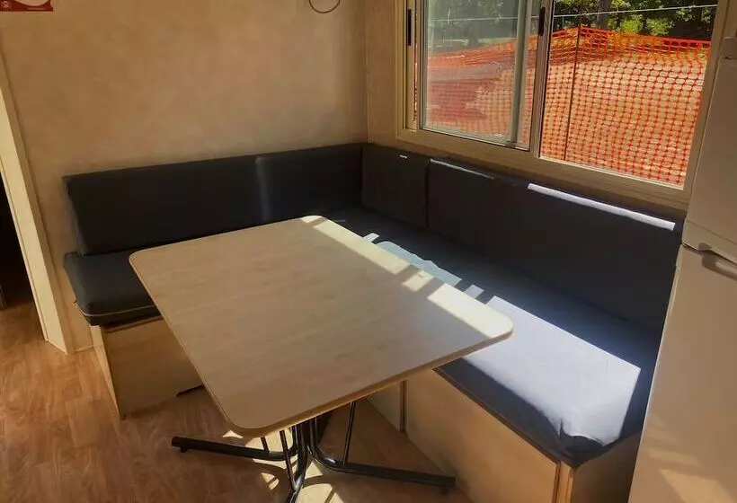 پانسیون Room In Mobile Home   Greenchalets Tuscany Viareggio