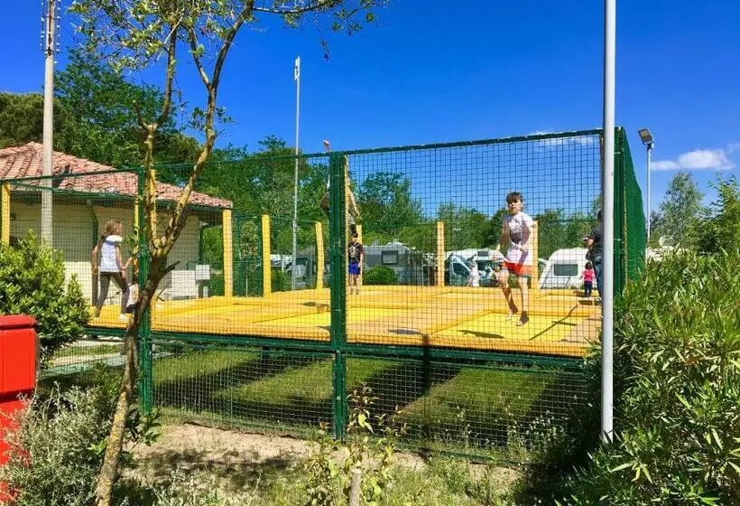 پانسیون Room In Mobile Home   Greenchalets Tuscany Viareggio