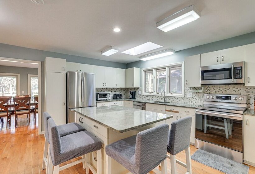 Seabrook Island Retreat: Pools, Golf & Beach Club!