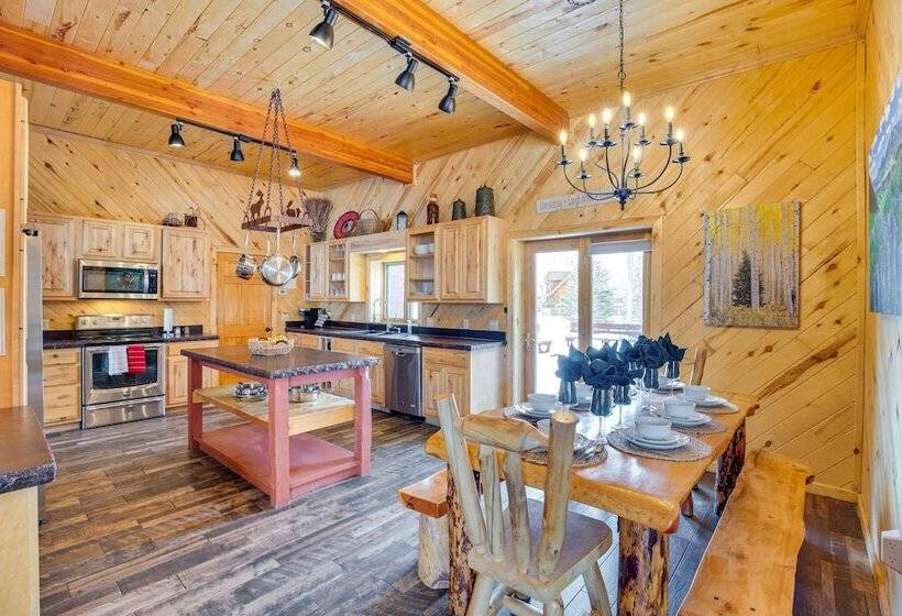 Spacious Gunnison Home: Ski, Hike, Bike & Fish!