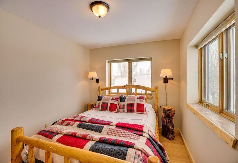 Spacious Gunnison Home: Ski, Hike, Bike & Fish!