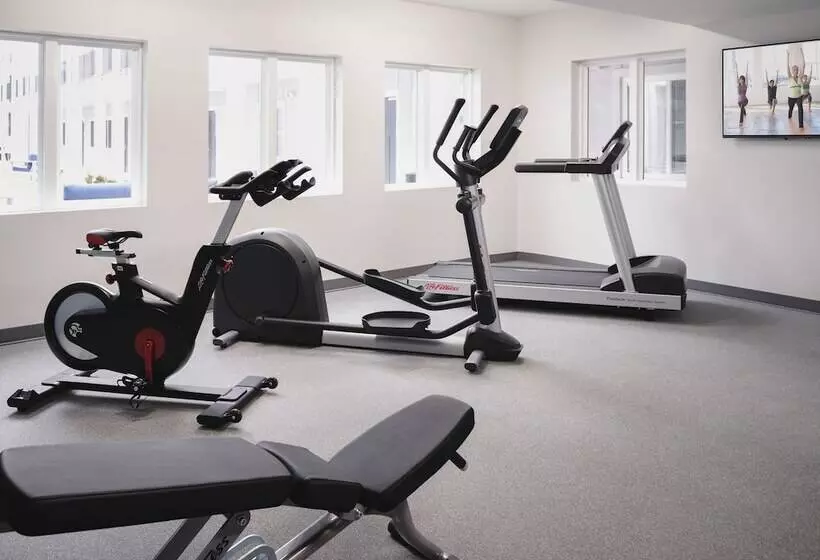 Stayapt Suites Ocala