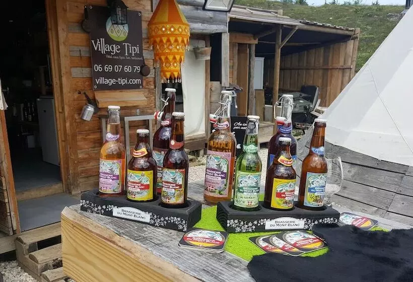 Village Tipi