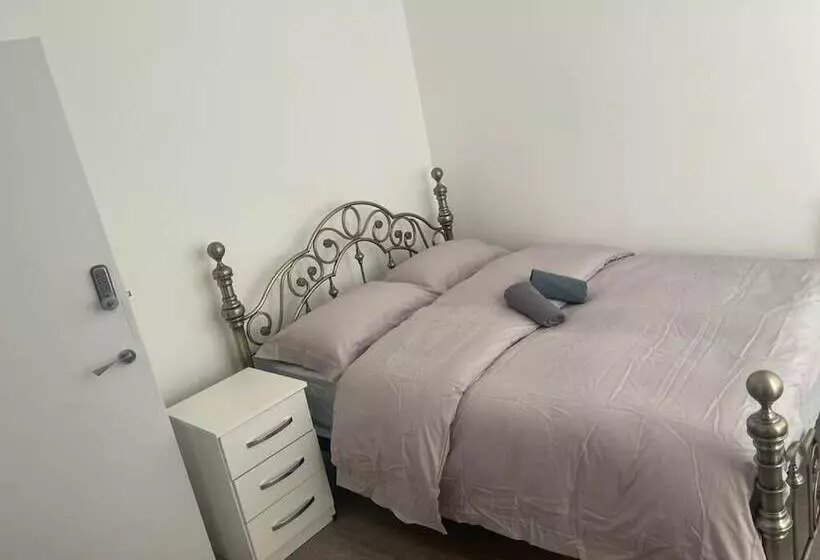 Hotelli Rahal Ilford