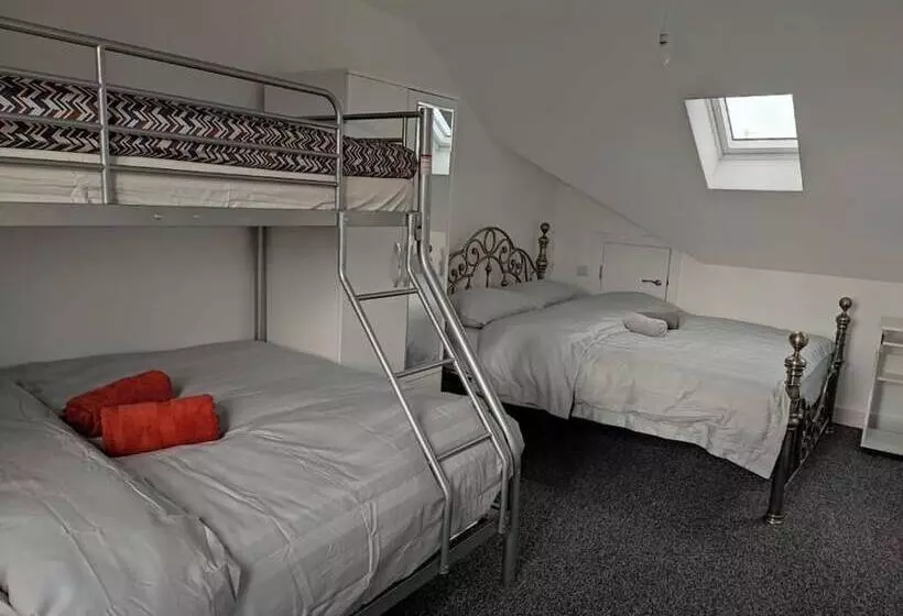 Hotelli Rahal Ilford