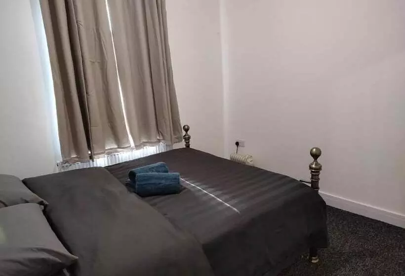 Hotelli Rahal Ilford