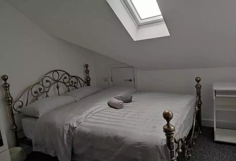 Hotelli Rahal Ilford