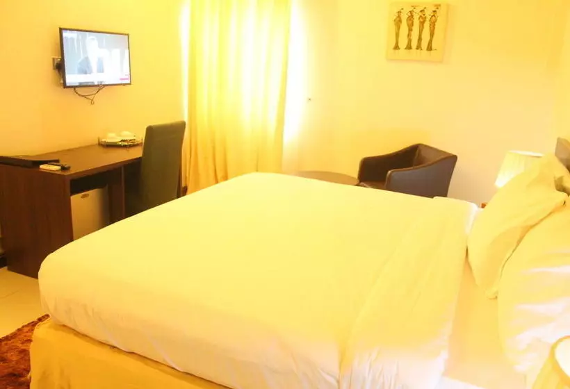 Alisa Hotel Labone