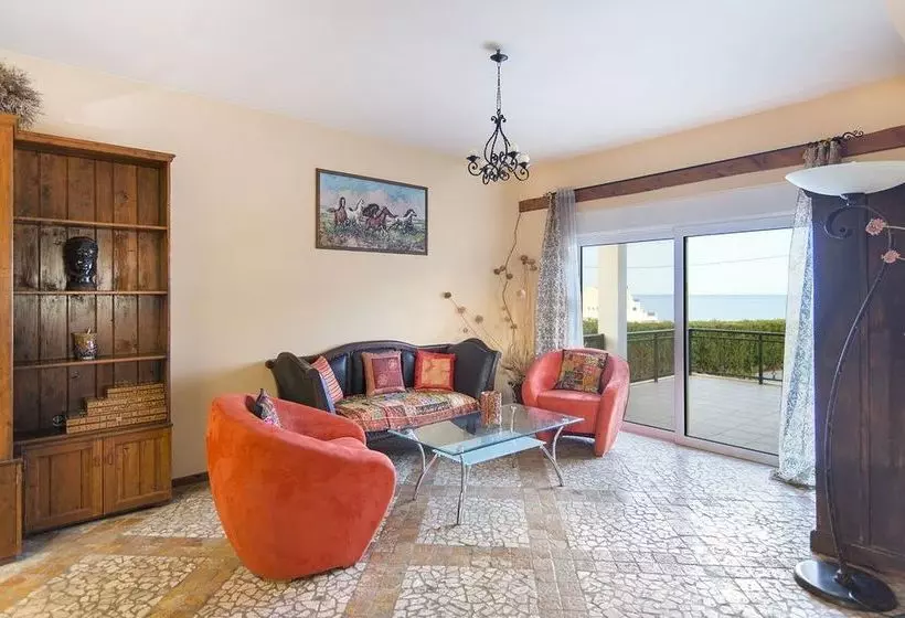 Alkyoni Villa