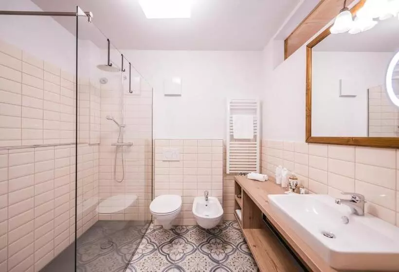 Berghotel   Sexten