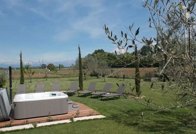 ホテル Agriturismo Al Tralcio