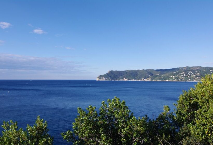 Hotel Albergo Madri Pie