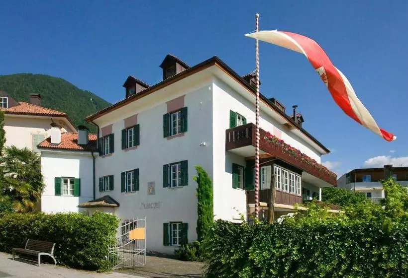 Hubengut Apartments