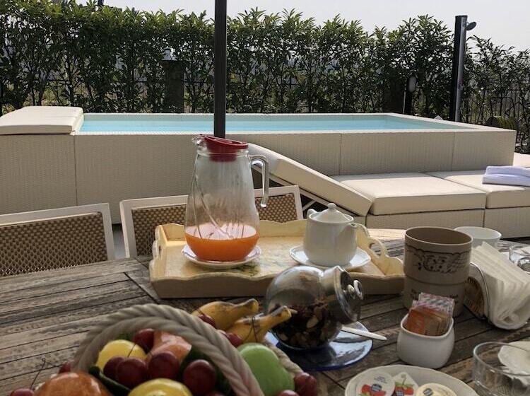 ホテル Betty's House