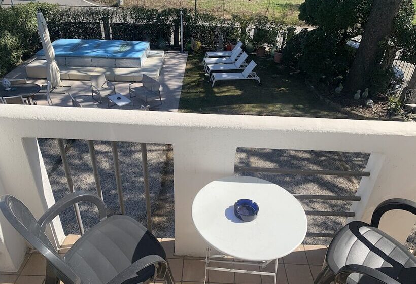 ホテル Betty's House