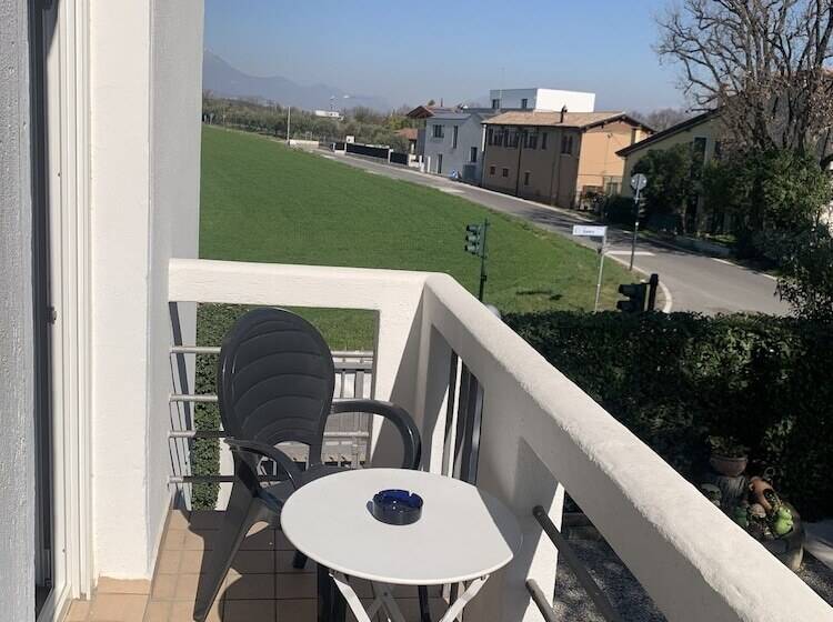 ホテル Betty's House