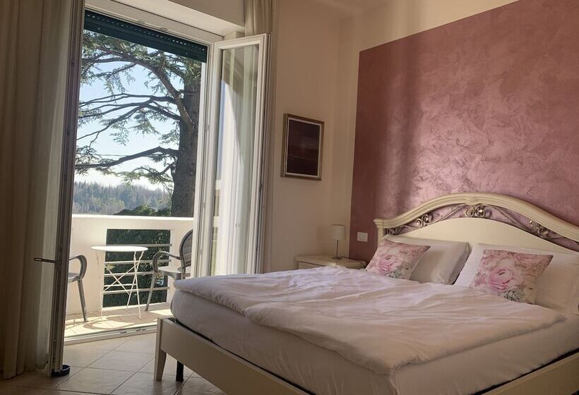 ホテル Betty's House