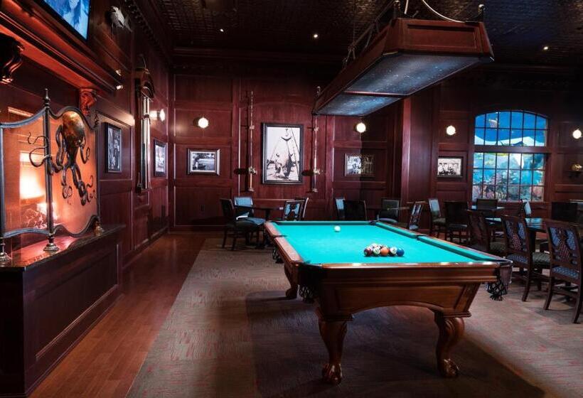 فندق Big Cypress Lodge