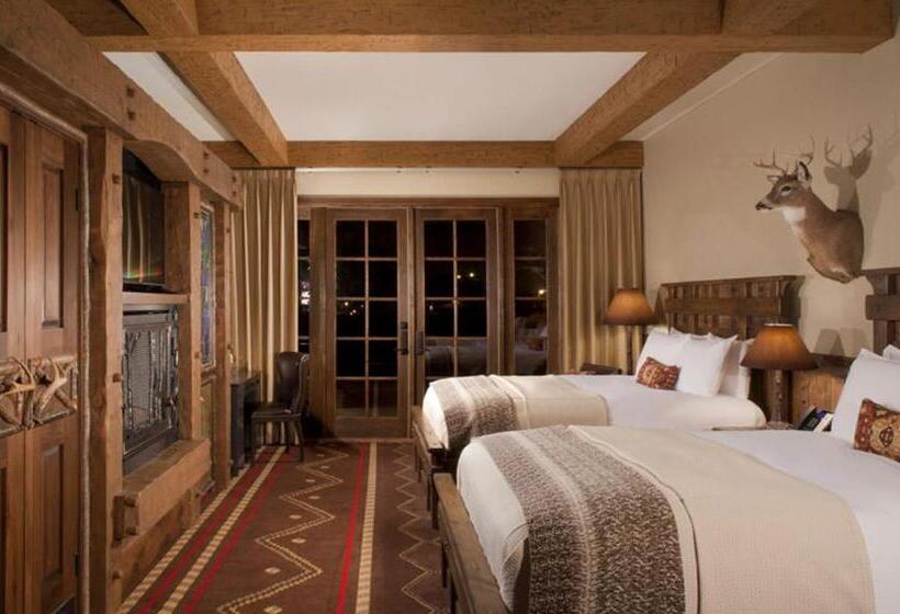 فندق Big Cypress Lodge