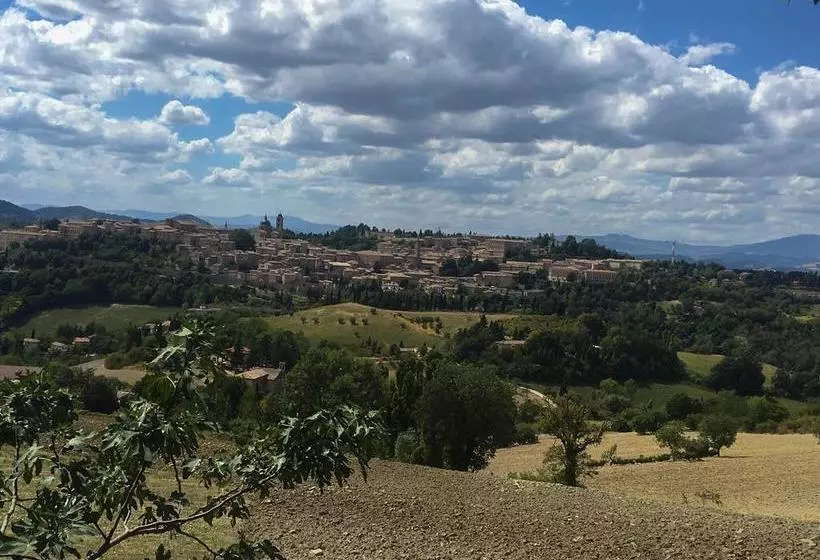 هتل Country House Ca' Vernaccia