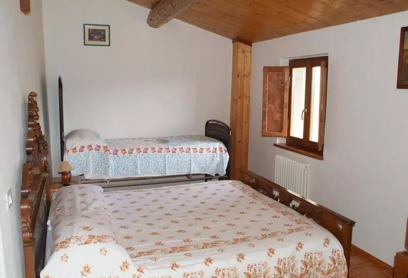 هتل Country House Ca' Vernaccia
