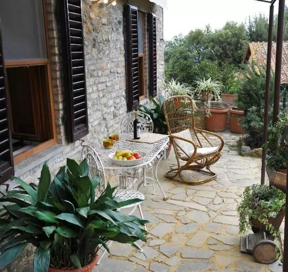 ホテル Fabio Apartments San Gimignano