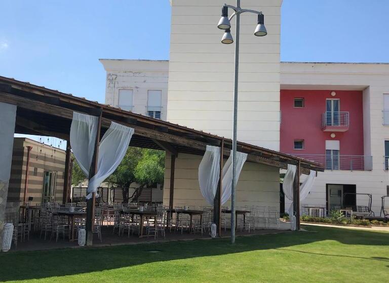 فندق Glemerald Hostel