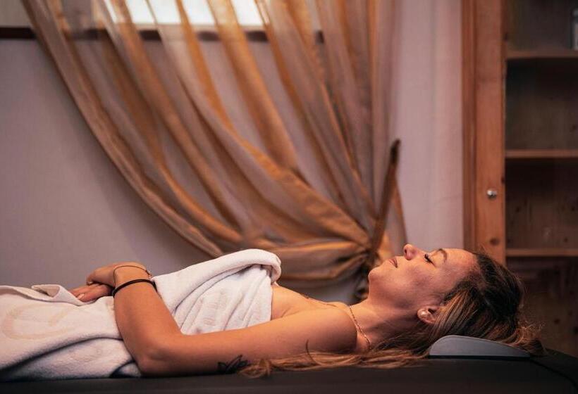 Отель Goldene Rose