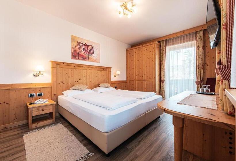 Отель Goldene Rose