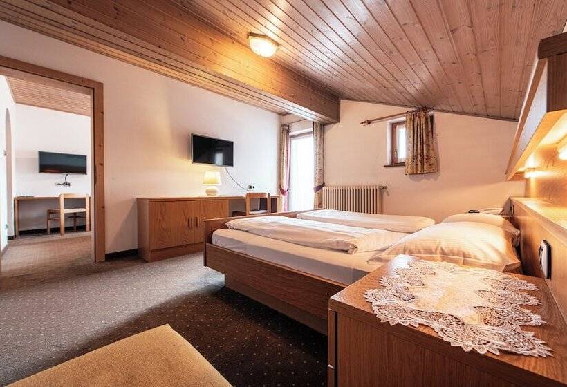 Отель Goldene Rose