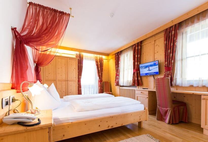 Отель Goldene Rose