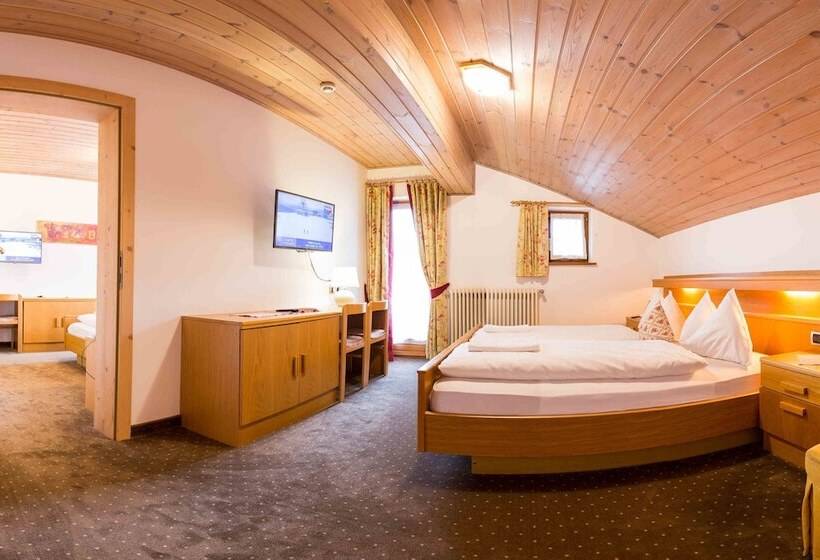 Отель Goldene Rose