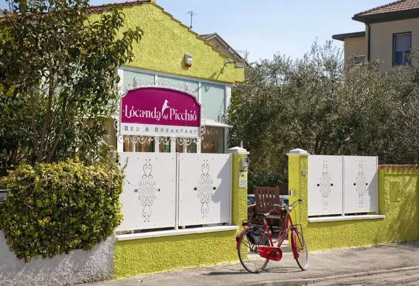 هتل Locanda Del Picchio