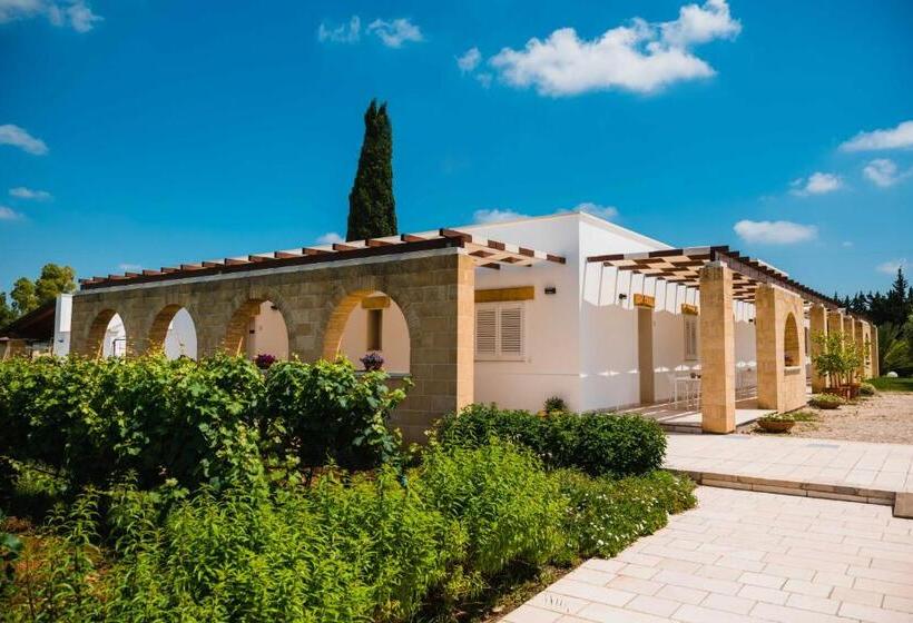 호텔 Masseria Tenuta Flora Maria