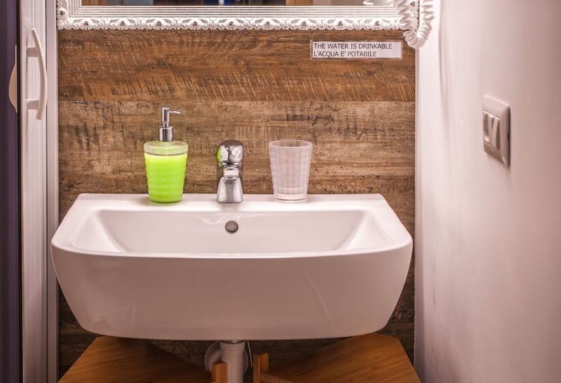 هتل Melo Accommodations