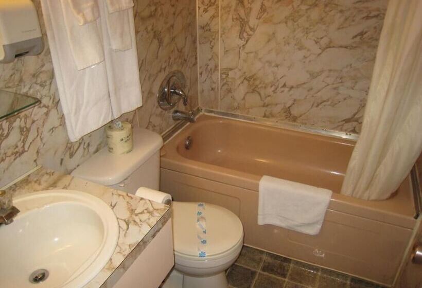 בית מלון כפרי The Ol  Frontier