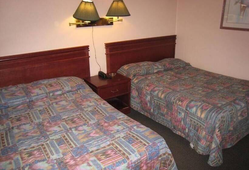 בית מלון כפרי The Ol  Frontier