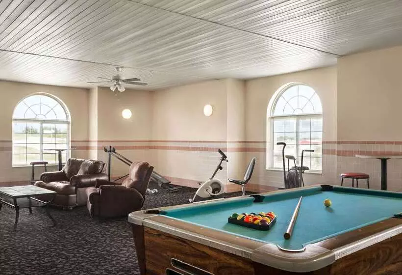 Hotelli Travelodge By Wyndham Fort Scott