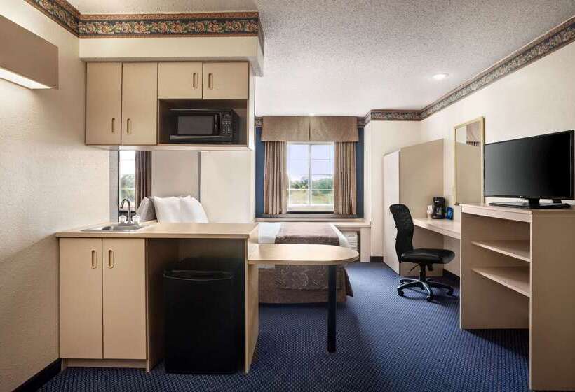 酒店 Travelodge By Wyndham Fort Scott