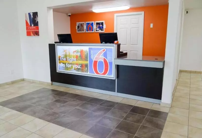 Motel 6 Erie, Pa