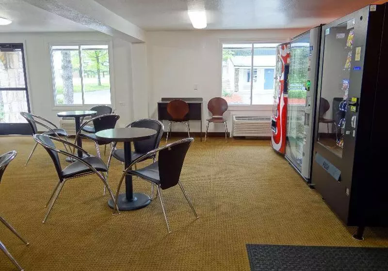 Motel 6 Erie, Pa