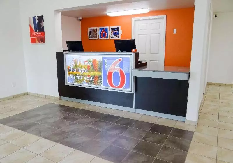 Motel 6 Erie, Pa
