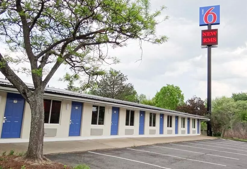 Motel 6 Erie, Pa