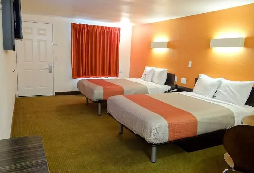 Motel 6 Erie, Pa