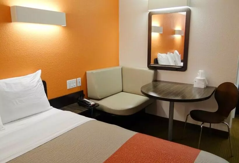 Motel 6 Erie, Pa