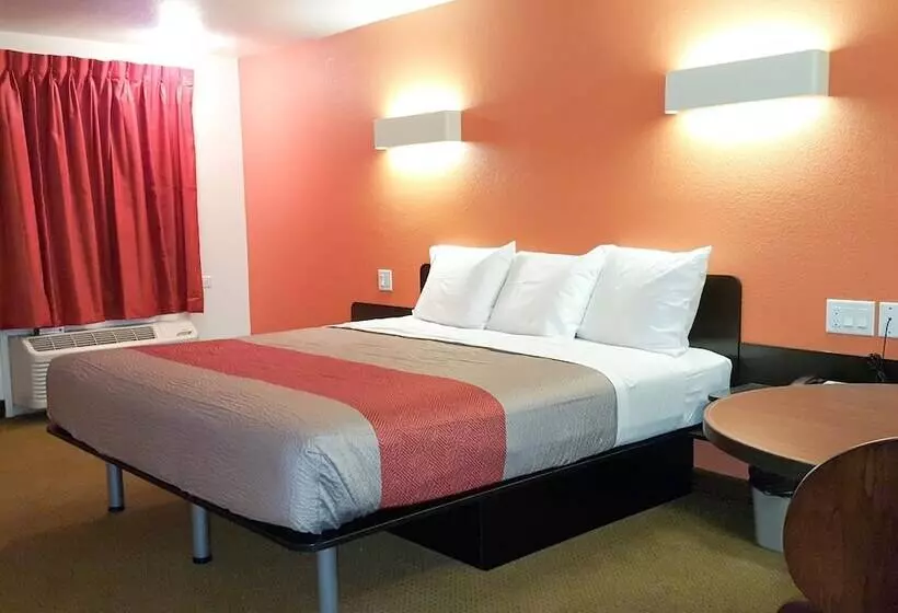 Motel 6 Erie, Pa