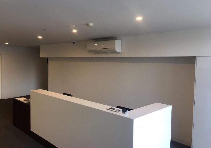 Clayton Serviced Apartments