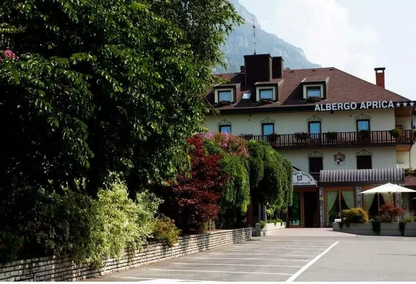 ホテル Albergo Aprica