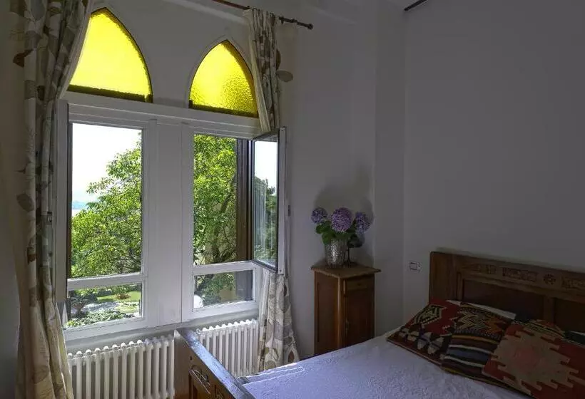 ホテル B&b Torre Lara